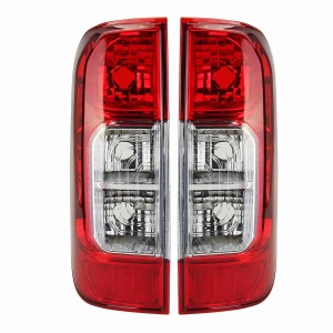 26559 4JA0A Or 26554 4JA0A Red Shell Halogen For Nissan Navara NP300 D23 Ute 2015~2019 Rear Tail Light