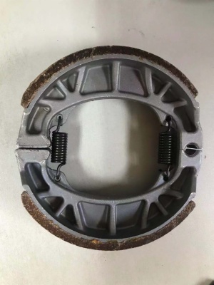 Brake Shoe CG125 CD70 CD110 JH70
