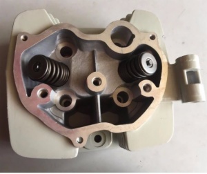 Cylinder head for CG125