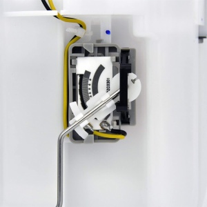 Engine Parts Fuel Pump Assembly For Toyota Yaris 1.5L