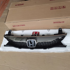 Honda Civic 2009 front bumper grill