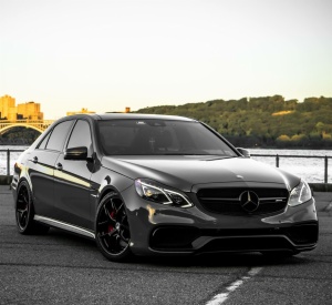 Mercedes-Benz E-class w212 2011-2015 upgrade E63 amg body kit grille headlight taillight exhaust port